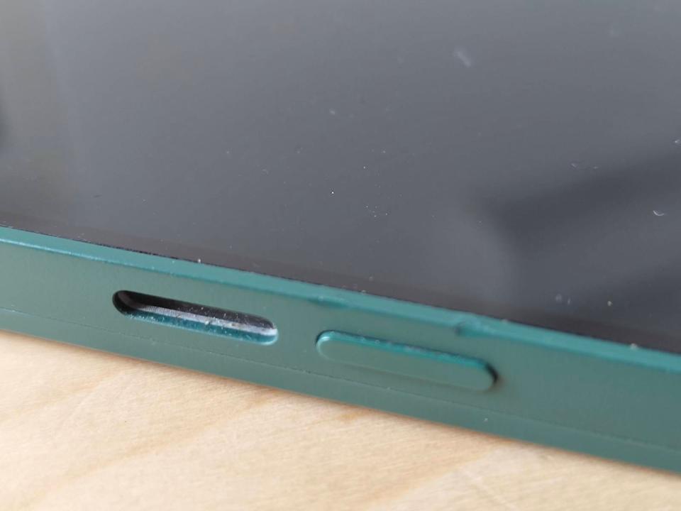 fairphhone 6 missing volume button